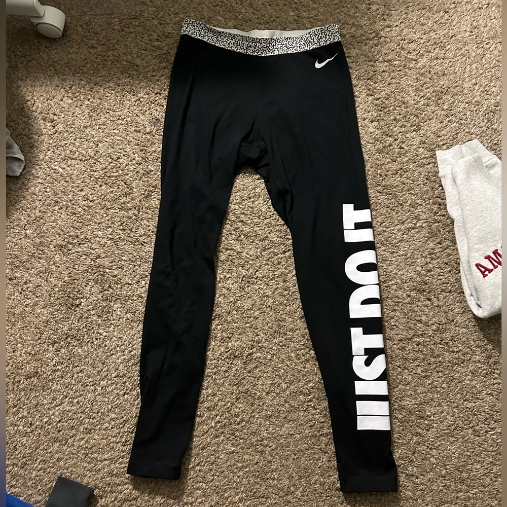Black Nike Leggings